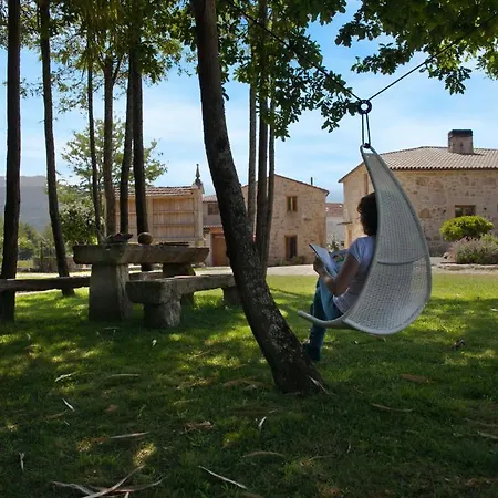Country house Os Lambrans *