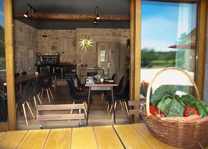 Gospodarstwo wiejskie Os Lambrans *