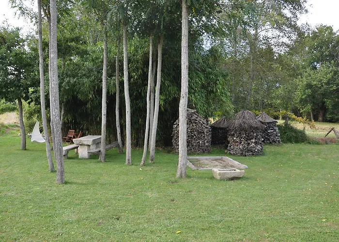 Gospodarstwo wiejskie Os Lambrans *